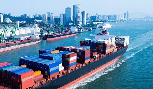 Ocean freight shipping services by DHE Group